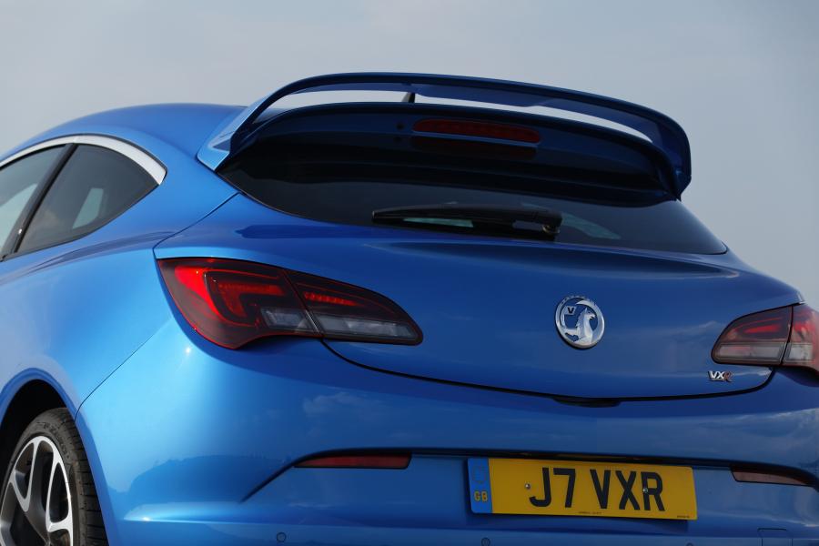  Vauxhall Astra VXR 2012 года  (фото 153 из 274)